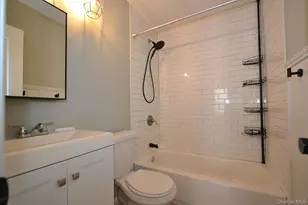 25 Hazel St, Central Islip, NY 11722 - Photo 21