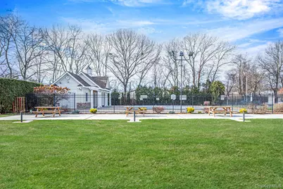 460 Old Town Road #24H, Port Jefferson Station, NY 11776 - Photo 27