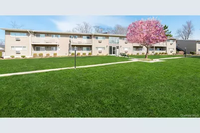 365 Route 111 #B6, Smithtown, NY 11787 - Photo 3