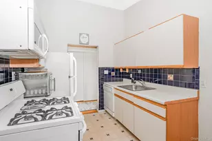 365 Route 111, Smithtown, NY 11787 - Photo 15