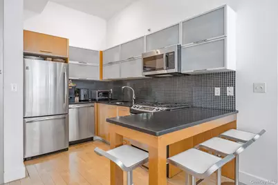 242 S 1st Street, Brooklyn, NY 11211 - Photo 5