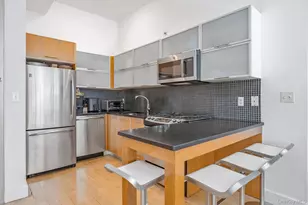 242 S 1st St, Brooklyn, NY 11211 - Photo 5