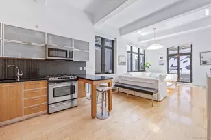 242 S 1st St, Brooklyn, NY 11211 - Photo 9