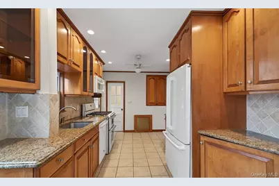 30 Blanchard Avenue, Dobbs Ferry, NY 10522 - Photo 17