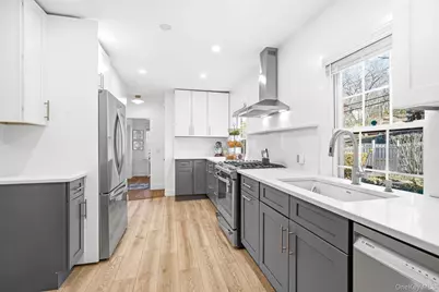 6 Circle Drive, Hastings on Hudson, NY 10706 - Photo 3