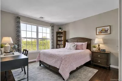 8 Avolet Court, Mount Sinai, NY 11766 - Photo 23