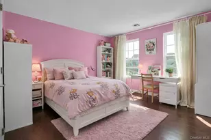 8 Avolet Ct, Mount Sinai, NY 11766 - Photo 25