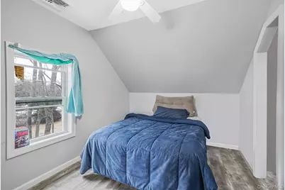 14 Tuttle Avenue, Eastport, NY 11941 - Photo 17