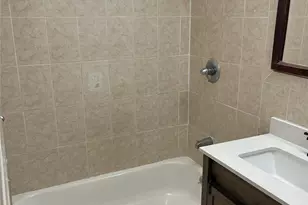 3627 Marolla Pl, Bronx, NY 10466 - Photo 5