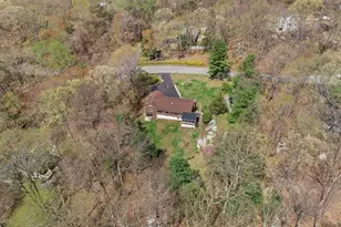 34 Glen Dr, South Salem, NY 10590 - Photo 3