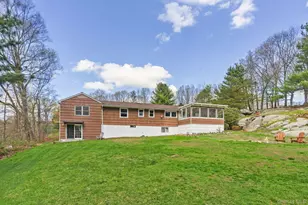 34 Glen Dr, South Salem, NY 10590 - Photo 15