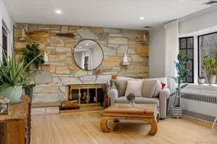 223 Bread and Cheese Hollow Rd, Northport, NY 11768 - Photo 11