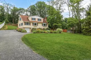 223 Bread and Cheese Hollow Rd, Northport, NY 11768 - Photo 3