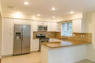 10 Fairview Dr, Yorktown Heights, NY 10598 - Photo 3