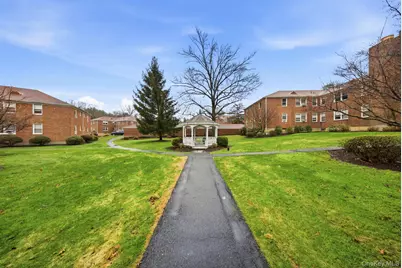 2 Bryant Crescent #1N, White Plains, NY 10605 - Photo 29