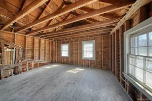 2823 State Route 52, Pine Bush, NY 12566 - Photo 23