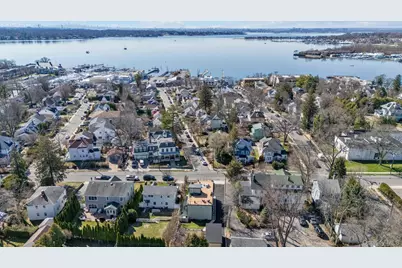 37 Carlton Avenue, Port Washington, NY 11050 - Photo 31