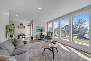 37 Carlton Ave, Port Washington, NY 11050 - Photo 13