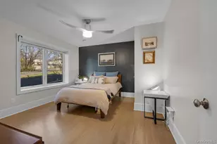 37 Carlton Ave, Port Washington, NY 11050 - Photo 17