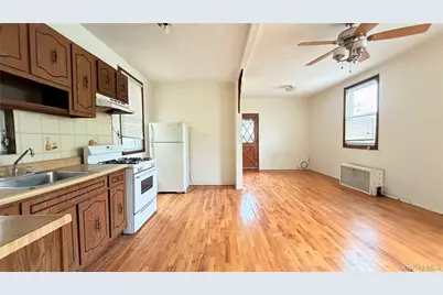 10154 102nd Street, Ozone Park, NY 11416 - Photo 13