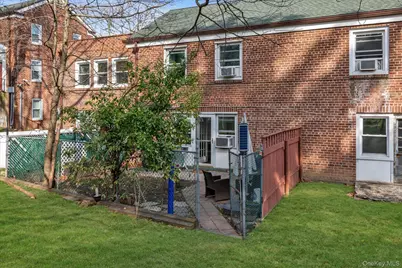 14908 Union Turnpike #19C, Kew Gardens, NY 11367 - Photo 15