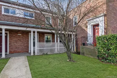 14908 Union Turnpike #19C, Kew Gardens, NY 11367 - Photo 17
