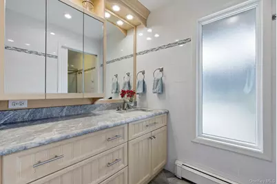 13 Winthrop Road #24, Shelter Island Heights, NY 11964 - Photo 5