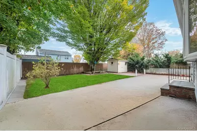 5 Edward Avenue, Hicksville, NY 11801 - Photo 17