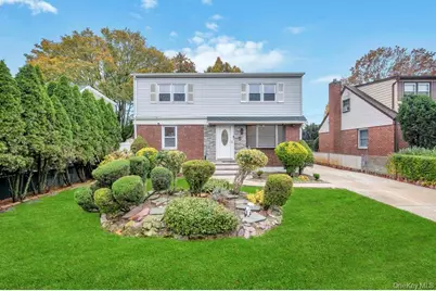 5 Edward Avenue, Hicksville, NY 11801 - Photo 19