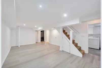 5 Edward Avenue, Hicksville, NY 11801 - Photo 15