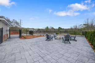 13 Orlando Dr, Poughkeepsie, NY 12603 - Photo 25