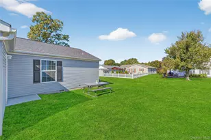 13 Orlando Dr, Poughkeepsie, NY 12603 - Photo 21