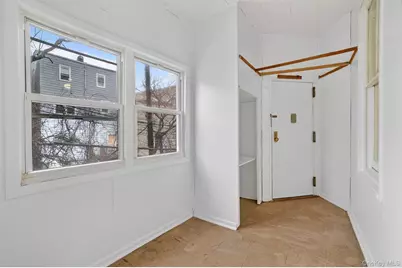 52 Groshon Avenue #2N, Yonkers, NY 10701 - Photo 11