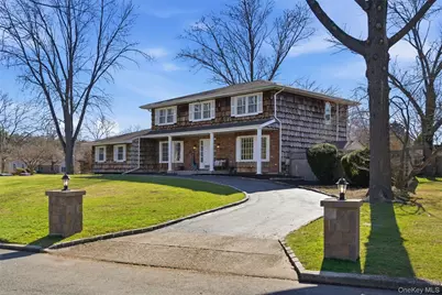 9 Bonaire Drive, Dix Hills, NY 11746 - Photo 3