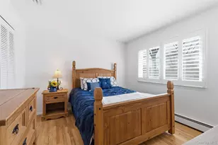 9 Bonaire Dr, Dix Hills, NY 11746 - Photo 27