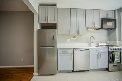 470 E Broadway #B-3, Long Beach, NY 11561 - Photo 11