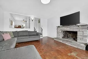 560 Locust Ave, Port Chester, NY 10573 - Photo 9