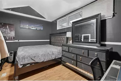 560 Locust Avenue, Port Chester, NY 10573 - Photo 23