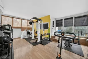 560 Locust Ave, Port Chester, NY 10573 - Photo 27