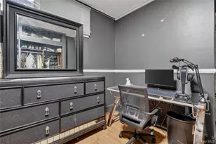 560 Locust Ave, Port Chester, NY 10573 - Photo 25