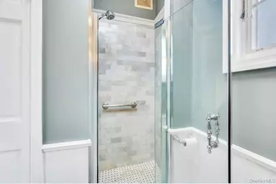 136 Harrison Avenue, Bethpage, NY 11714 - Photo 21