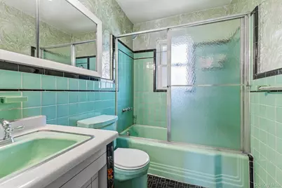 144-30 South Drive, Whitestone, NY 11357 - Photo 13