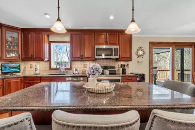 26 Drovers Lane, Brewster, NY 10509 - Photo 9