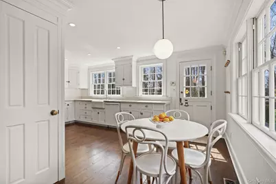 320 Long Ridge Road, Pound Ridge, NY 10576 - Photo 9