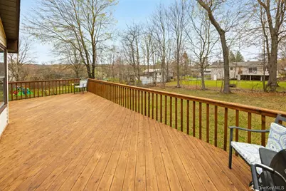 160 E Willow Tree Road, Spring Valley, NY 10977 - Photo 21
