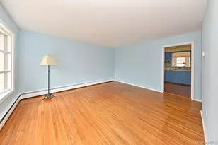 160 E Willow Tree Rd, Spring Valley, NY 10977 - Photo 7