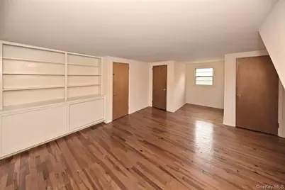 160 E Willow Tree Road, Spring Valley, NY 10977 - Photo 17