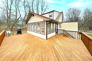 160 E Willow Tree Rd, Spring Valley, NY 10977 - Photo 21