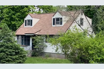 160 E Willow Tree Road, Spring Valley, NY 10977 - Photo 29