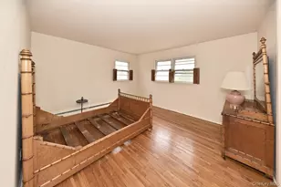 160 E Willow Tree Rd, Spring Valley, NY 10977 - Photo 9